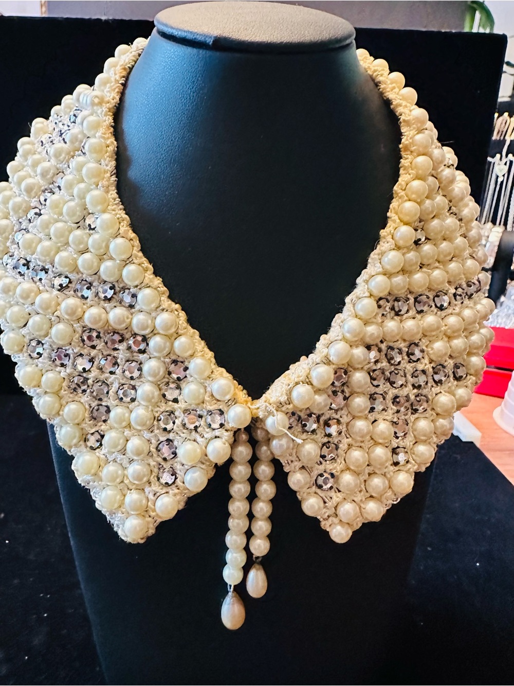 Vintage Pearl and Rhinestone Detachable Collar Cream Colored 13”